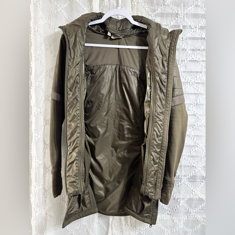 Athleta Olive Green Puffer Jacket